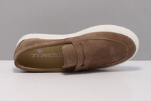 Load image into Gallery viewer, Loafers
